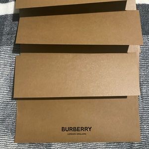 4 Burberry envelopes